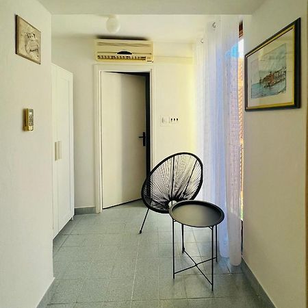 Sml Apartments 1 อิซอลา ภายนอก รูปภาพ