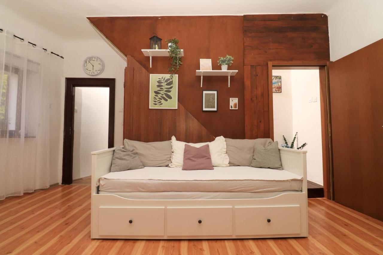 Sml Apartments 1 อิซอลา ภายนอก รูปภาพ