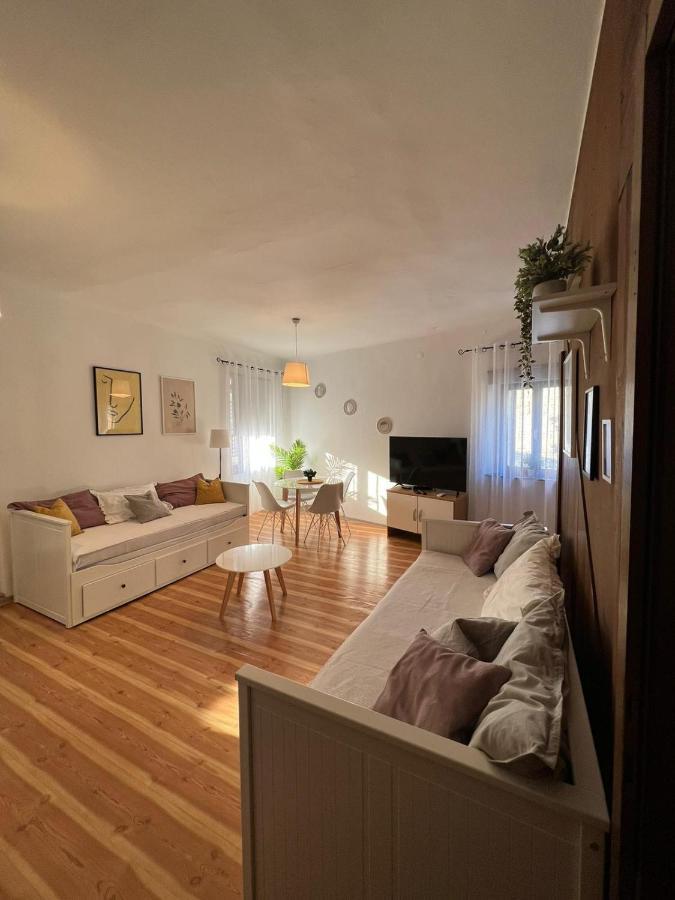 Sml Apartments 1 อิซอลา ภายนอก รูปภาพ