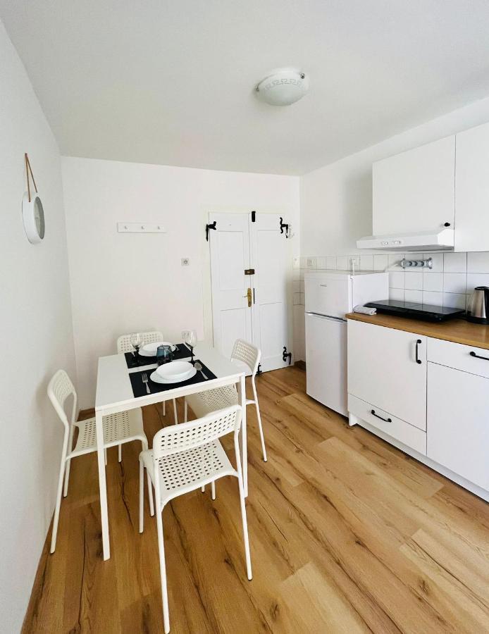 Sml Apartments 1 อิซอลา ภายนอก รูปภาพ