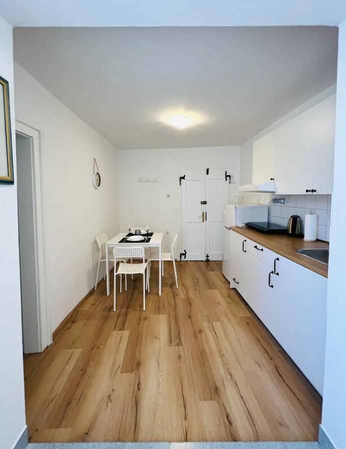 Sml Apartments 1 อิซอลา ภายนอก รูปภาพ