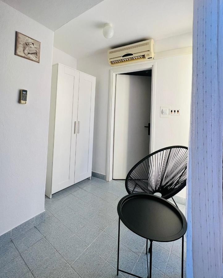 Sml Apartments 1 อิซอลา ภายนอก รูปภาพ